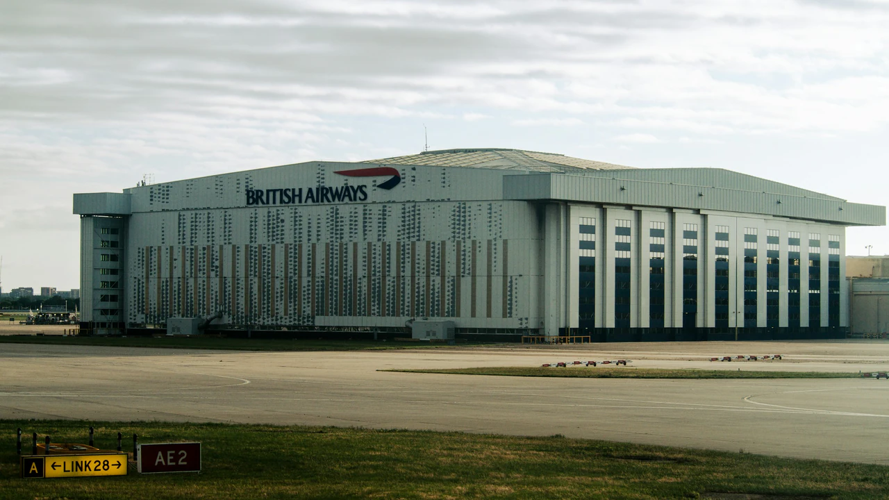 Illustrative private aviation environment relevant to aircraft management.