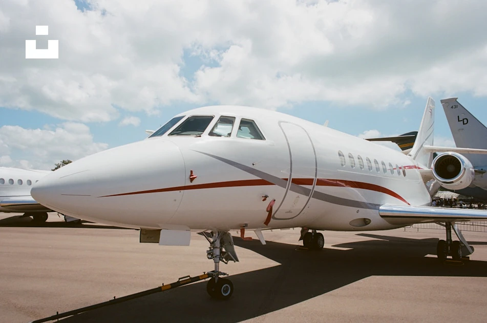 Illustrative private aviation environment relevant to responsible aviation.